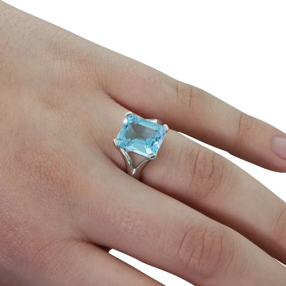 14ct White Gold Blue Topaz Verona Ring