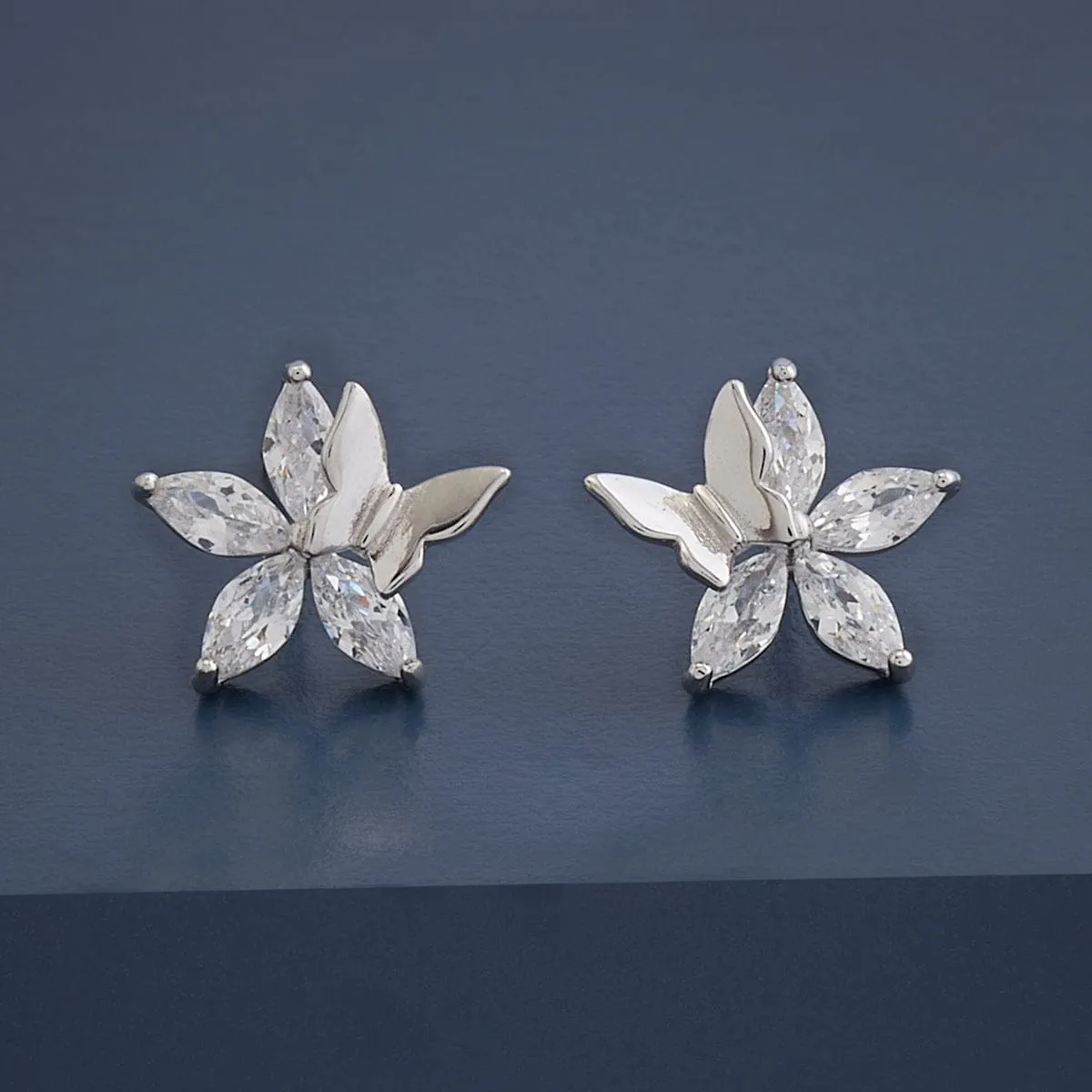 92.5 Silver Earring 168085
