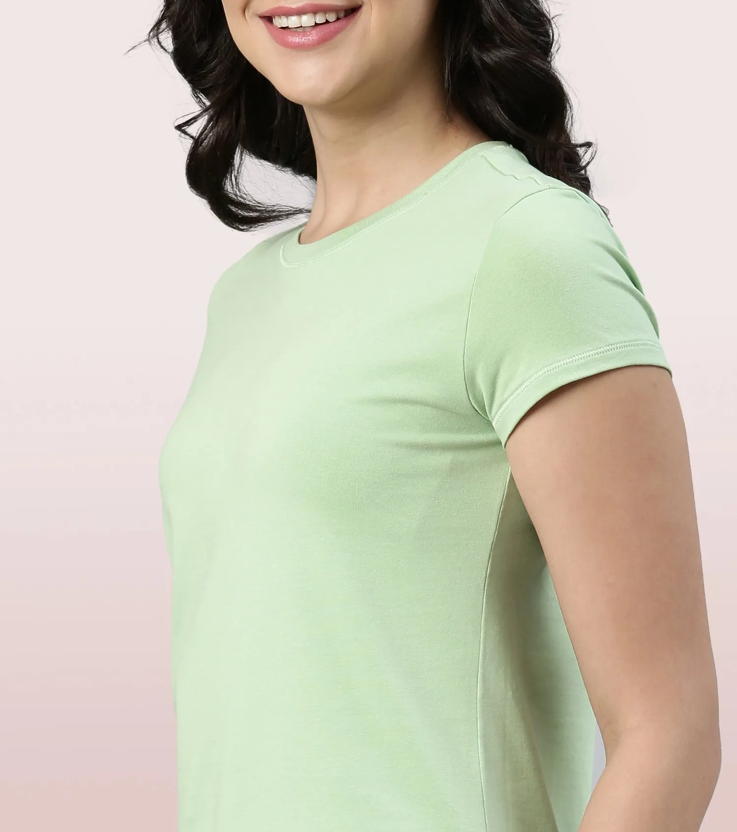 Basic Crew Tee – Graphic Print | Short Sleeve Crew Neck Stretch Cotton Tee