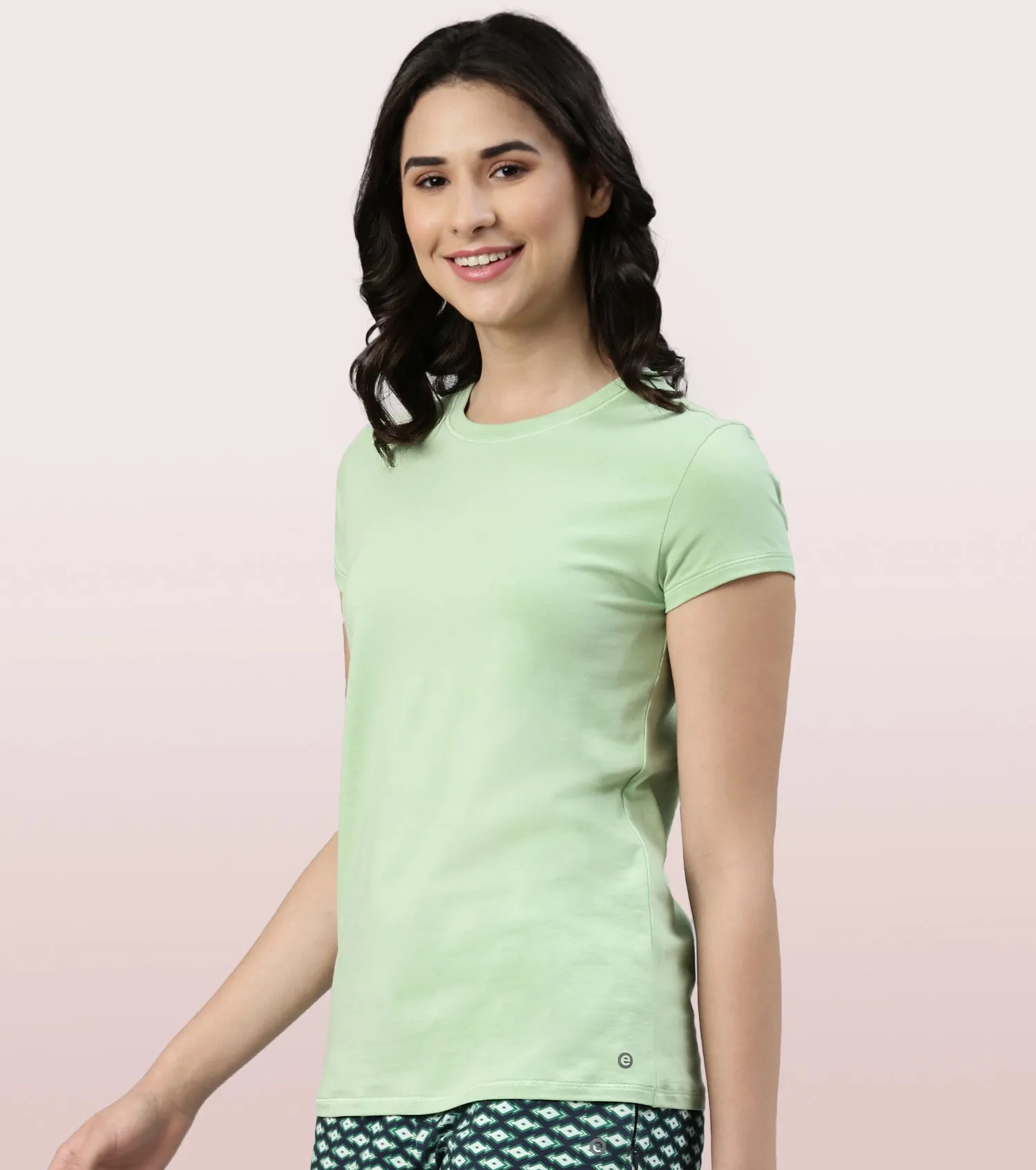 Basic Crew Tee – Graphic Print | Short Sleeve Crew Neck Stretch Cotton Tee