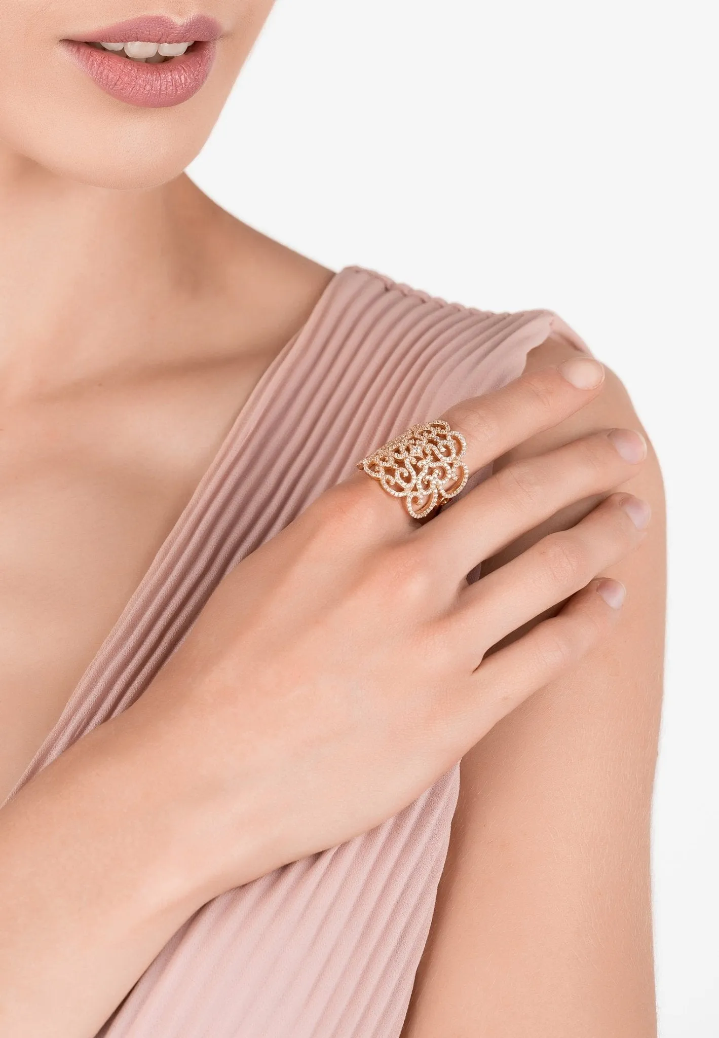 Countess Cocktail Ring Rosegold White