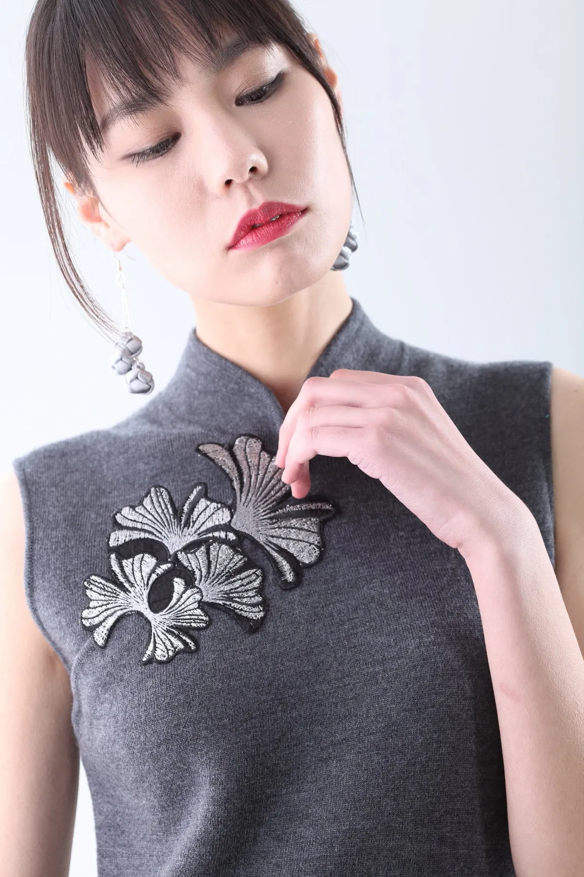 Dark Grey Ginkgo Leaf Embroidery Knit Qipao