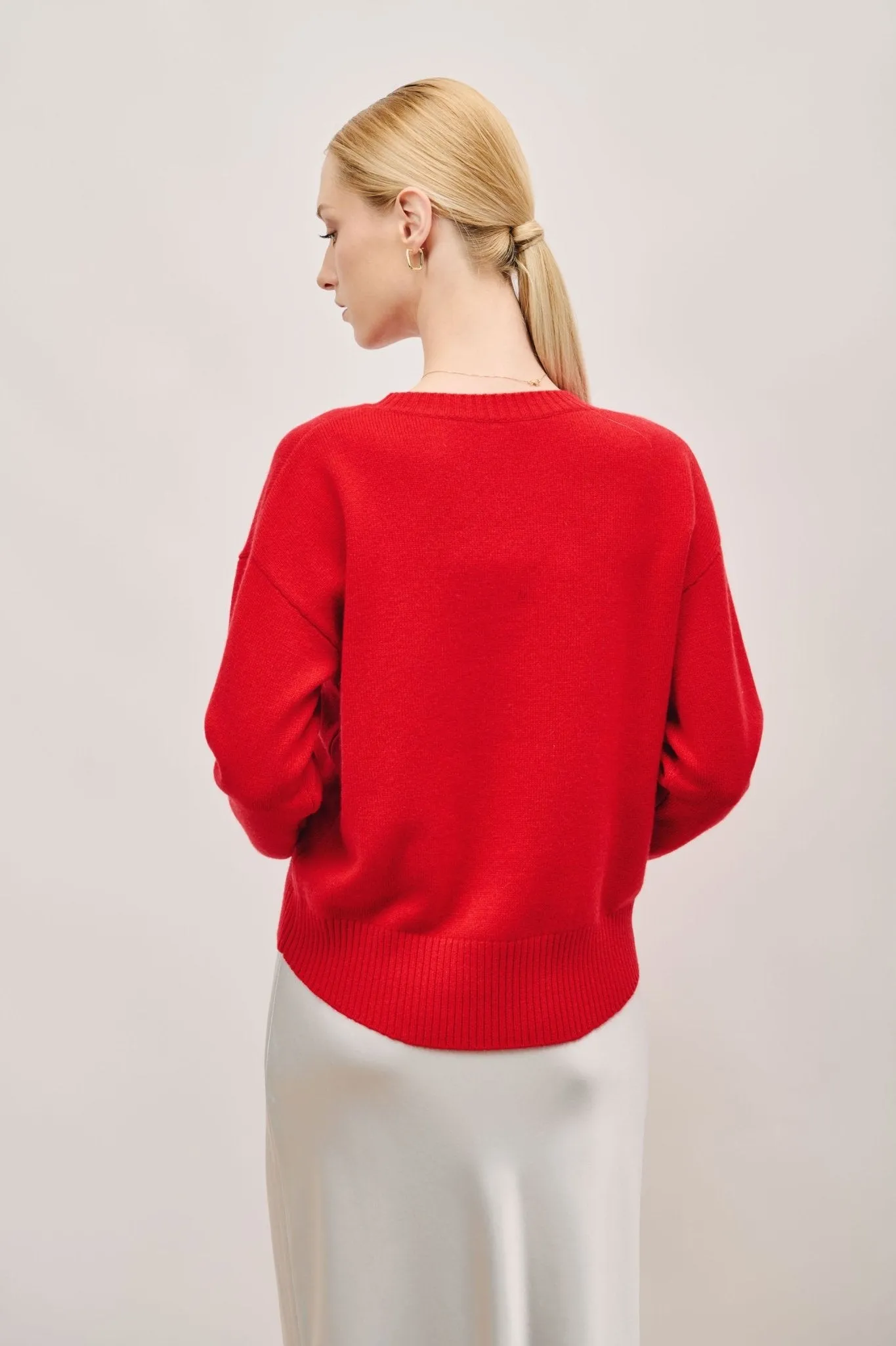 ISABEL cashmere-blended crew neck sweater (Red)
