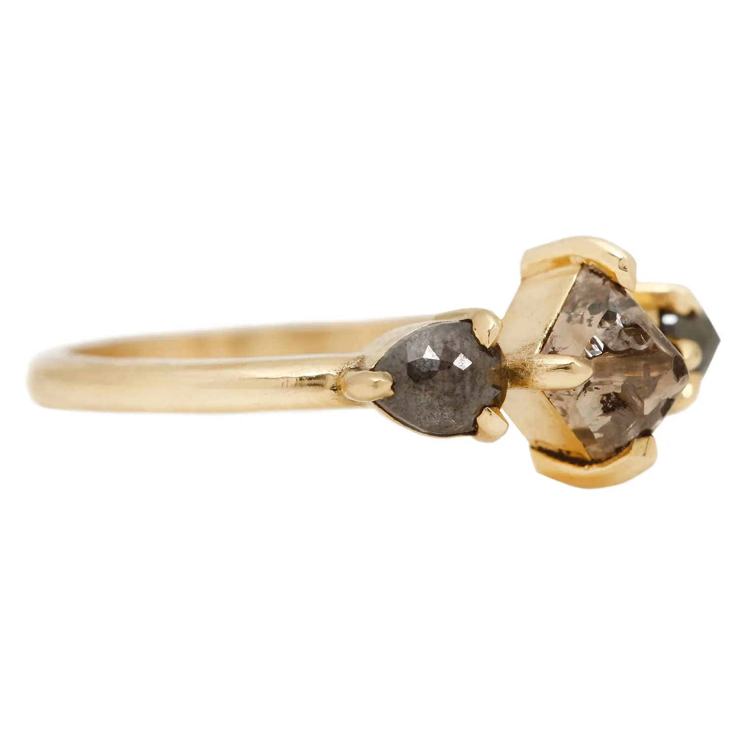 Ishtar Three Diamond Ring