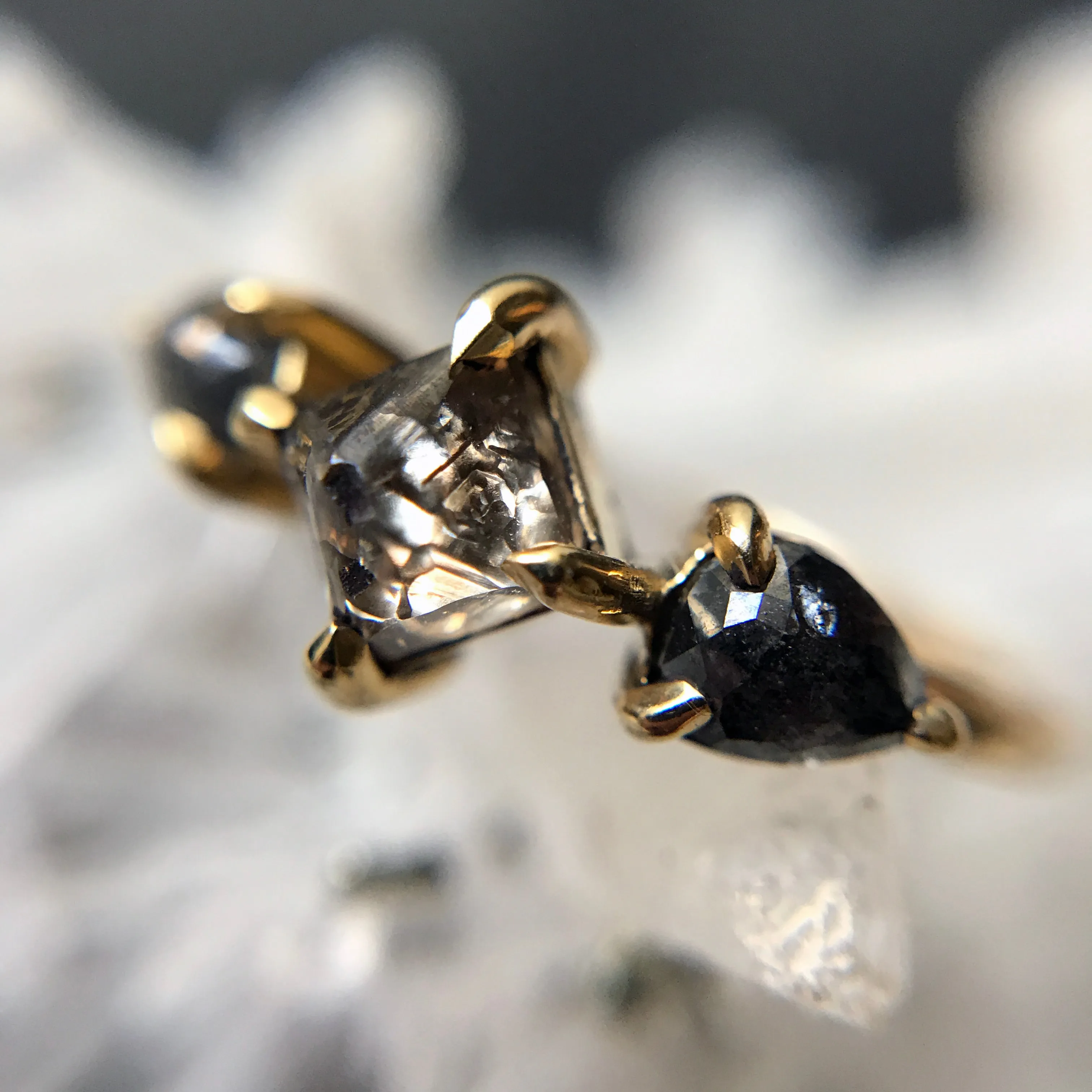 Ishtar Three Diamond Ring