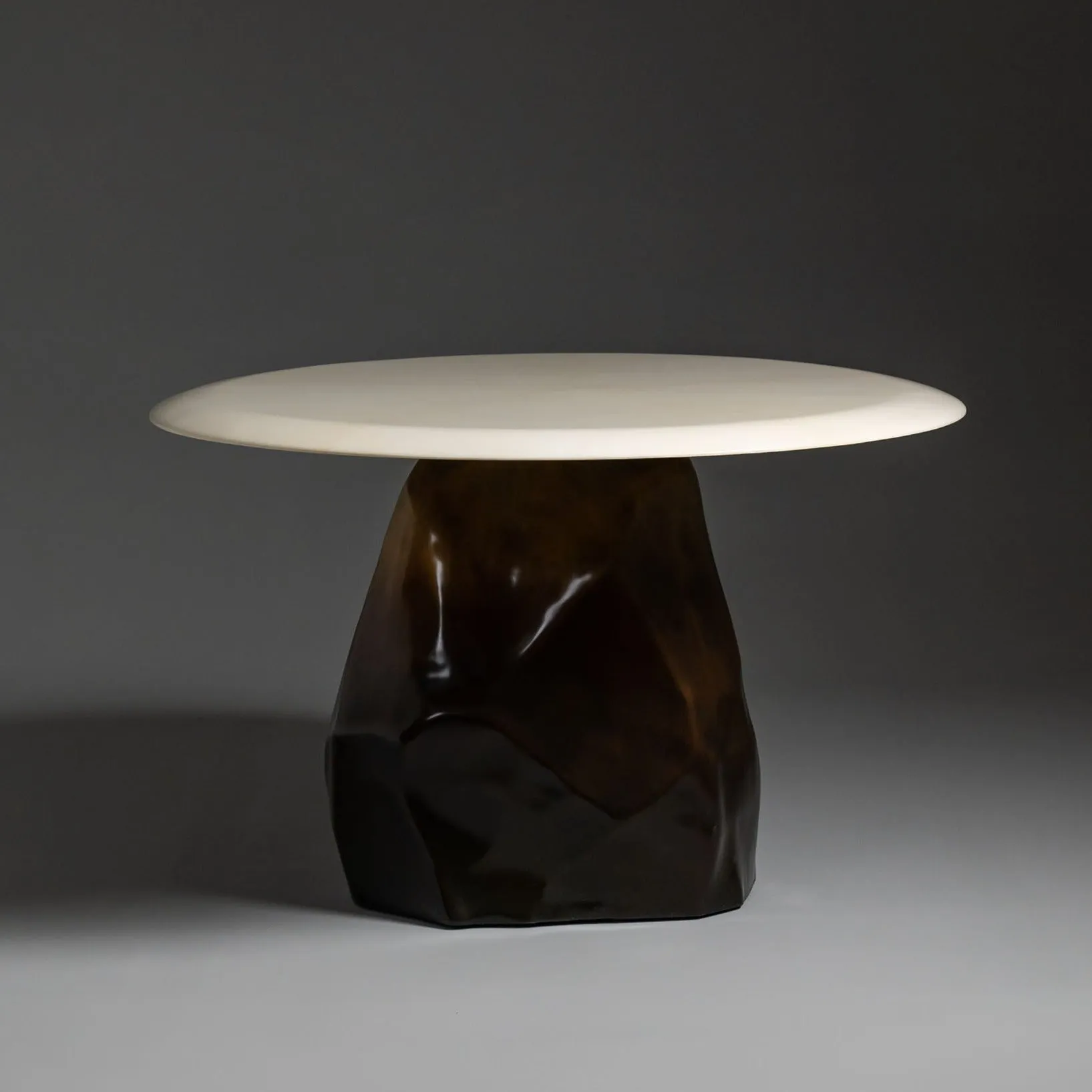 Manhattan Center Table