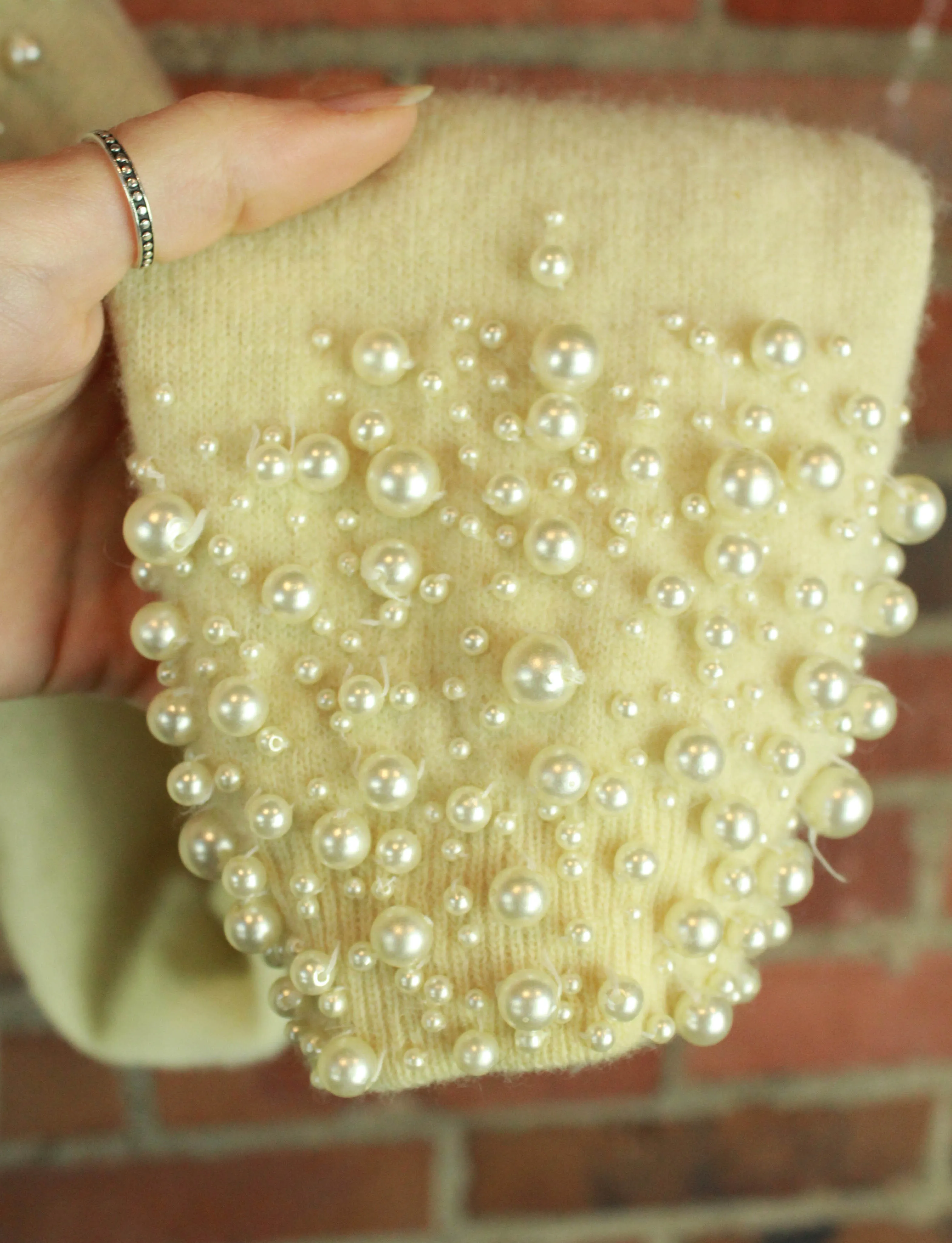 Women's Vintage White Pearl Beaded Cardigan Sweater - Medium
